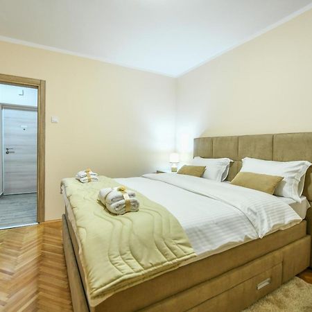 Apartman Centar 2 Podgorica Ngoại thất bức ảnh