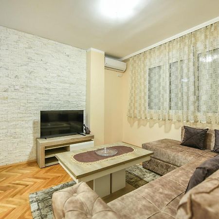 Apartman Centar 2 Podgorica Ngoại thất bức ảnh
