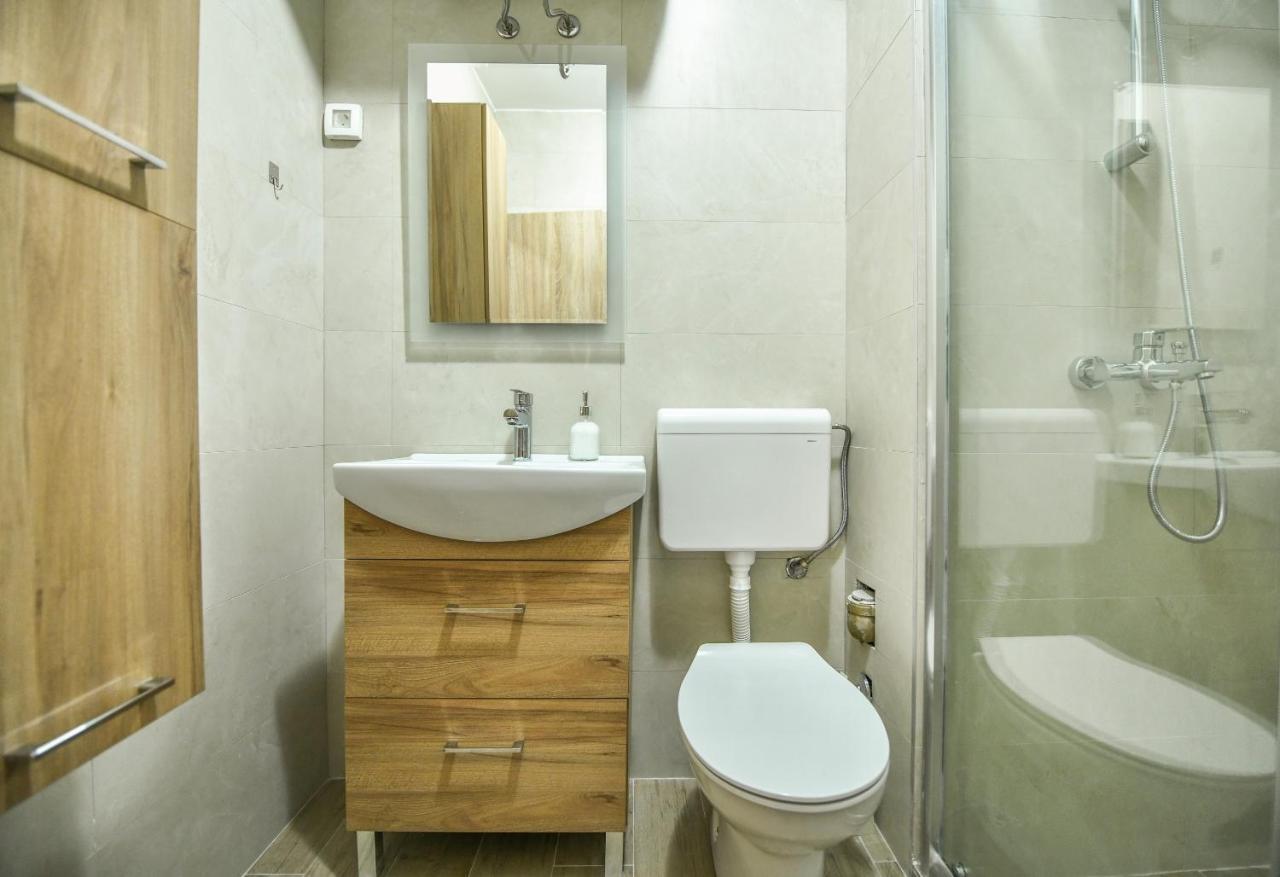 Apartman Centar 2 Podgorica Ngoại thất bức ảnh