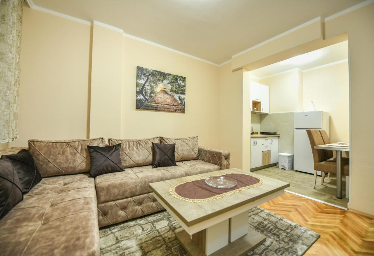 Apartman Centar 2 Podgorica Ngoại thất bức ảnh